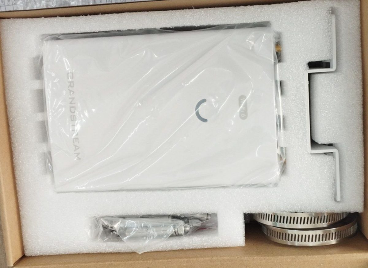 Grandstream WiFi точка доступа GWN7660LR